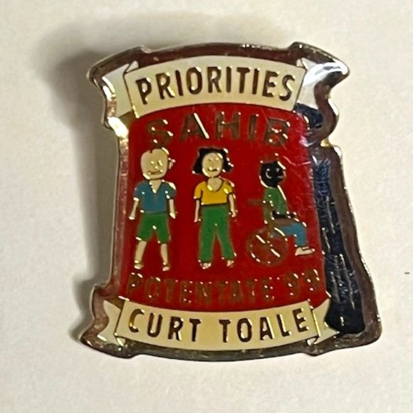 VTG 1999 Priorities SAHIB Potentate Curt Toale Lapel Hat Pin 1"x1" - Picture 1 of 7